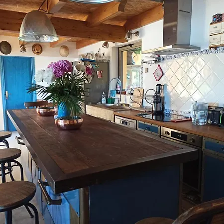 Couette-café ô Rêves Ailleurs Saint-Cyr-sur-Mer